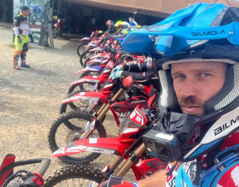 Honda CRF 300L bikes lined up ready for Thailand enduro tour